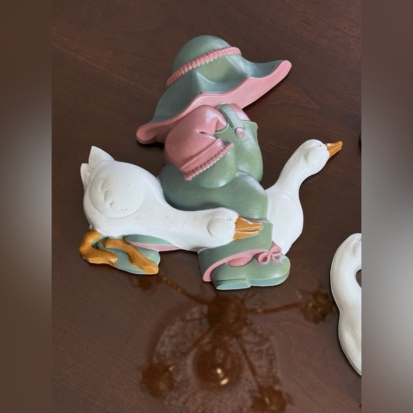 Coquette Vintage Wall Art by Burwood Products Co - Picture 3 of 7